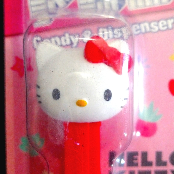 Hello kitty Pez collection - Picture 10 of 11